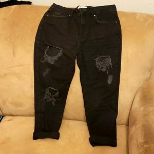 Forever 21 black ripped jeans
